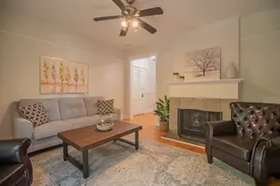 [Address not provided], Chicago, IL 60613 - Photo 6