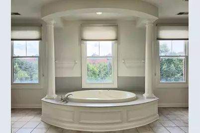 2085 Valor Court, Glenview, IL 60026 - Photo 22