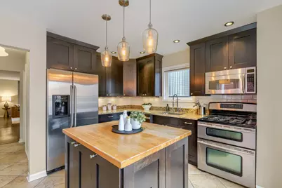 2048 W Huron Street, Chicago, IL 60612 - Photo 10