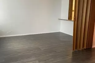 4250 N Marine Dr, Chicago, IL 60613 - Photo 6