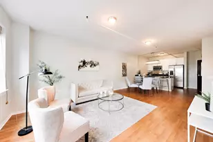 437 W Division St, Chicago, IL 60610 - Photo 8