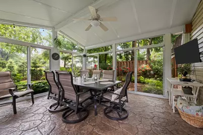 80 Bluebird Lane, Naperville, IL 60565 - Photo 4