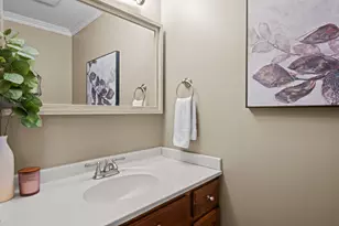 80 Bluebird Ln, Naperville, IL 60565 - Photo 16