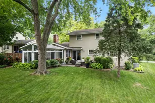 80 Bluebird Ln, Naperville, IL 60565 - Photo 28