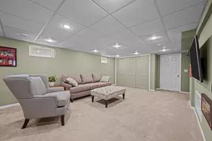 80 Bluebird Ln, Naperville, IL 60565 - Photo 26