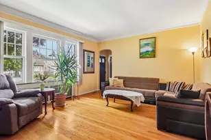 2842 N Mont Clare Ave, Chicago, IL 60634 - Photo 4