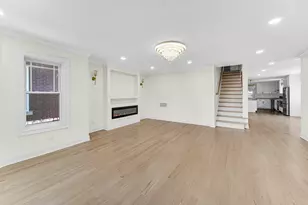 6341 N Campbell Ave, Chicago, IL 60659 - Photo 8