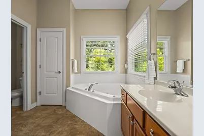 11531 Cross Creek Estates Lane, Belvidere, IL 61008 - Photo 30