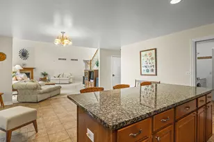 11531 Cross Creek Estates Ln, Belvidere, IL 61008 - Photo 16