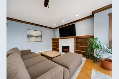 1462 W Warner Avenue #1, Chicago, IL 60613 - Photo 4