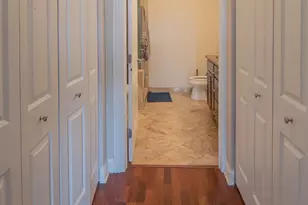 4950 N Western Ave, Chicago, IL 60625 - Photo 8