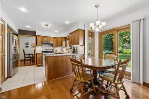 2920 Compton Rd, Aurora, IL 60504 - Photo 10
