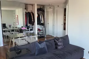 [Address not provided], Chicago, IL 60610 - Photo 6