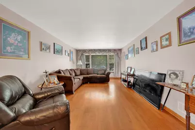 8606 S Kostner Avenue, Chicago, IL 60652 - Photo 2