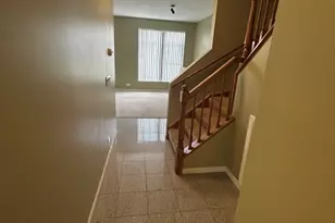 935 Viewpoint Dr, Lake in the Hills, IL 60156 - Photo 12