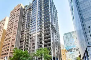 201 E Chestnut St, Chicago, IL 60611 - Photo 1