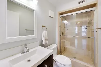 201 E Chestnut Street #14A, Chicago, IL 60611 - Photo 18