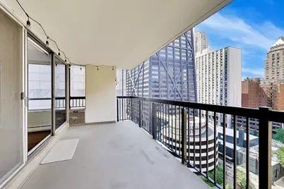 201 E Chestnut Street #14A, Chicago, IL 60611 - Photo 20