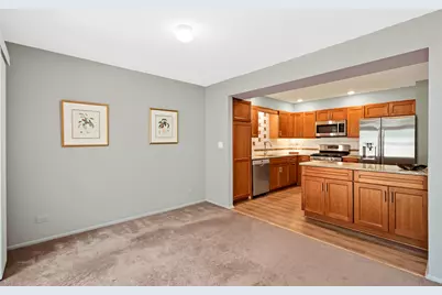 30W023 Laurel Court, Warrenville, IL 60555 - Photo 8