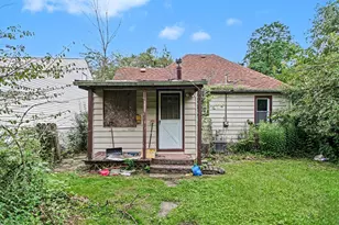 317 Grandview Dr, Round Lake Park, IL 60073 - Photo 14