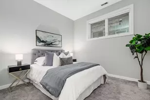 1506 W Superior St, Chicago, IL 60642 - Photo 18