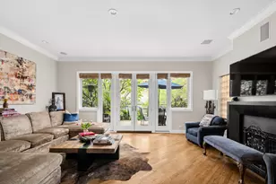 2715 N Bosworth Ave, Chicago, IL 60614 - Photo 12