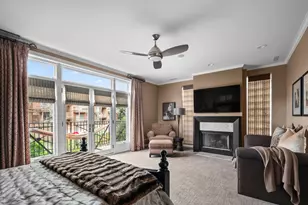 2715 N Bosworth Ave, Chicago, IL 60614 - Photo 24