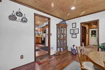 940 E Main Street, Ottawa, IL 61350 - Photo 8