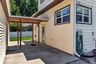 940 E Main St, Ottawa, IL 61350 - Photo 42