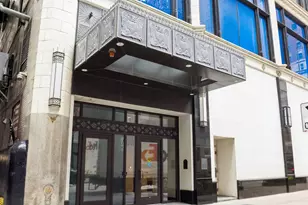 8 W Monroe St, Chicago, IL 60603 - Photo 1