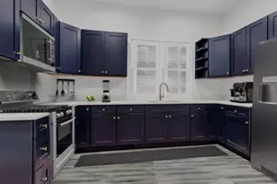 3053 E 79th St, Chicago, IL 60649 - Photo 2