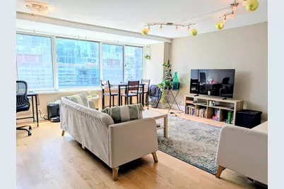 211 E Ohio Street #2818, Chicago, IL 60611 - Photo 4