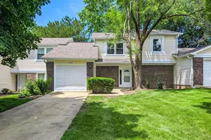 217 Tamarack Dr, Bloomingdale, IL 60108 - Photo 1