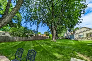217 Tamarack Dr, Bloomingdale, IL 60108 - Photo 40