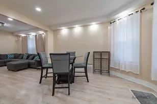 7327 S Carpenter St, Chicago, IL 60621 - Photo 4