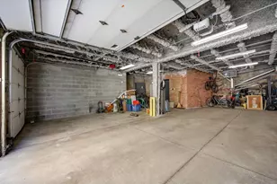 1919 S Prairie Ave, Chicago, IL 60616 - Photo 30