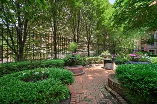 1919 S Prairie Ave, Chicago, IL 60616 - Photo 32