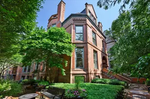 1919 S Prairie Ave, Chicago, IL 60616 - Photo 2