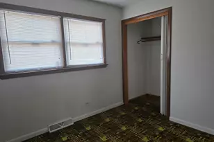 601 Yates Ave, Calumet City, IL 60409 - Photo 8