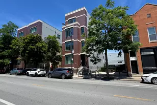 556 W 18th St, Chicago, IL 60616 - Photo 2