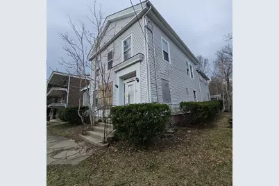 212 S Tryon Street, Woodstock, IL 60098 - Photo 2