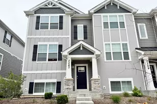 2267 Glacier St, Mundelein, IL 60060 - Photo 1