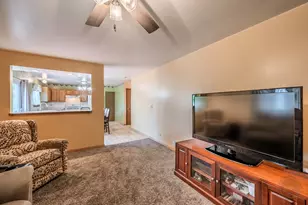 1419 Ridge Rd, South Elgin, IL 60177 - Photo 12