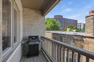 2627 N Sheffield Ave, Chicago, IL 60614 - Photo 6