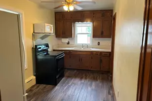 518 Bremer St, Wilmington, IL 60481 - Photo 6