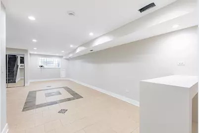921 N Lorel Avenue, Chicago, IL 60651 - Photo 30