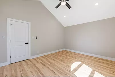 921 N Lorel Avenue, Chicago, IL 60651 - Photo 24