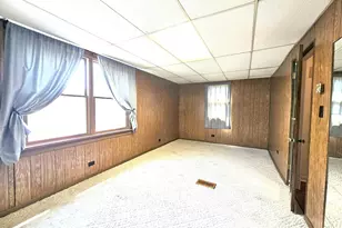 1014 S Summit Ave, Villa Park, IL 60181 - Photo 12