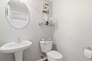 1808 Candlelight Cir, Montgomery, IL 60538 - Photo 12