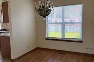 1260 Trinity Dr, Carol Stream, IL 60188 - Photo 4